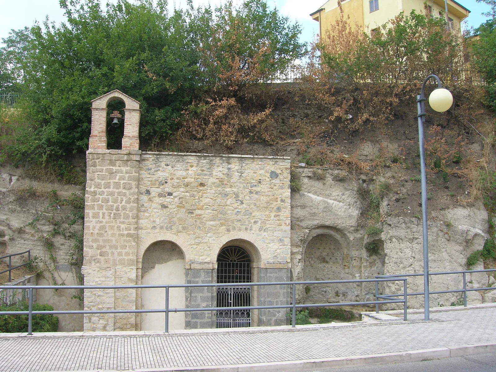 cripta chiesa Spinelle