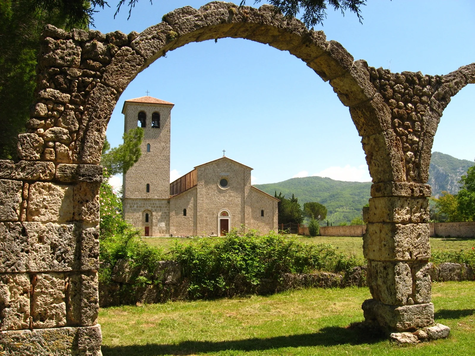 abbazia di San Vincenzo al Volturno