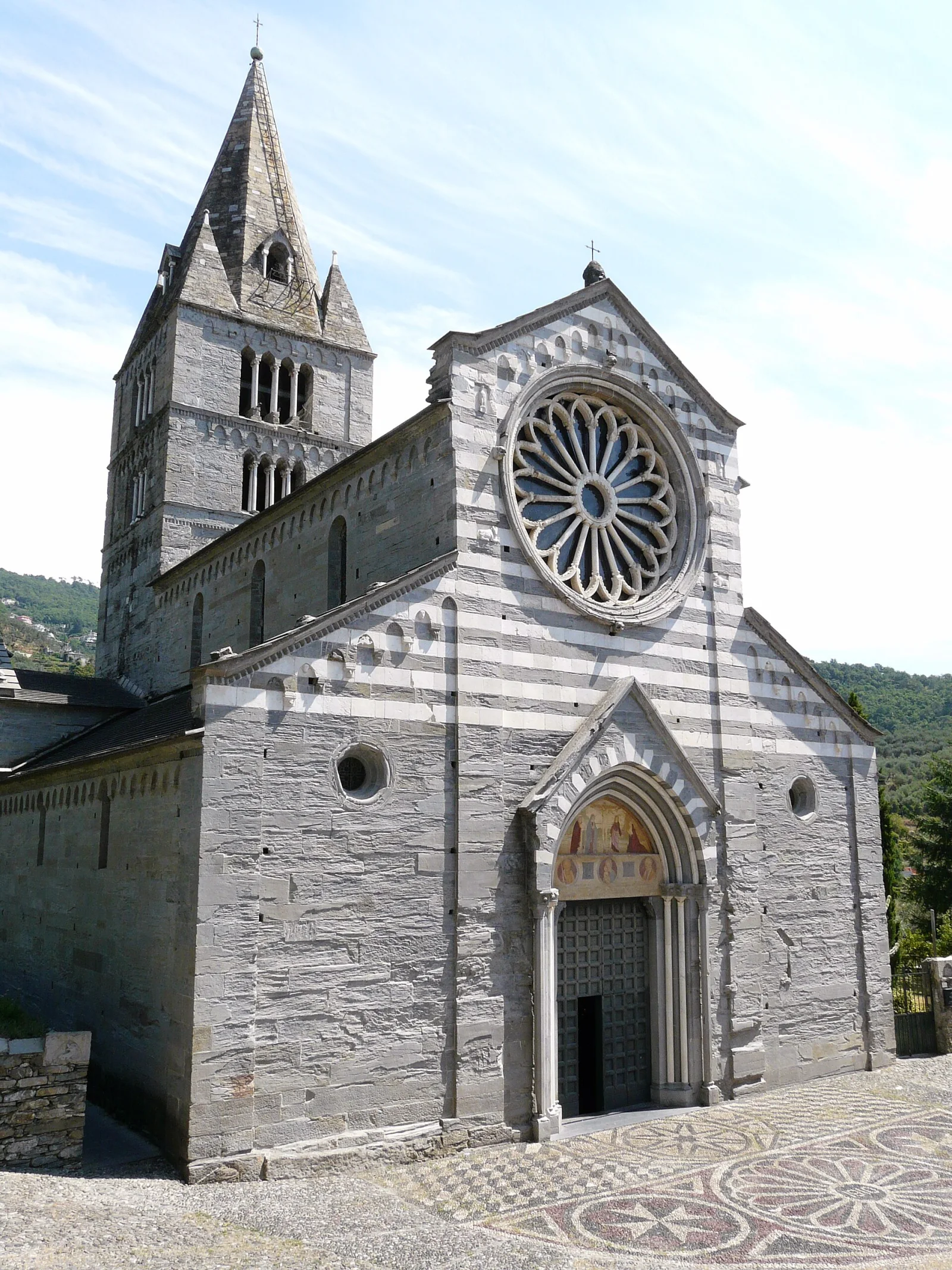 basilica dei Fieschi