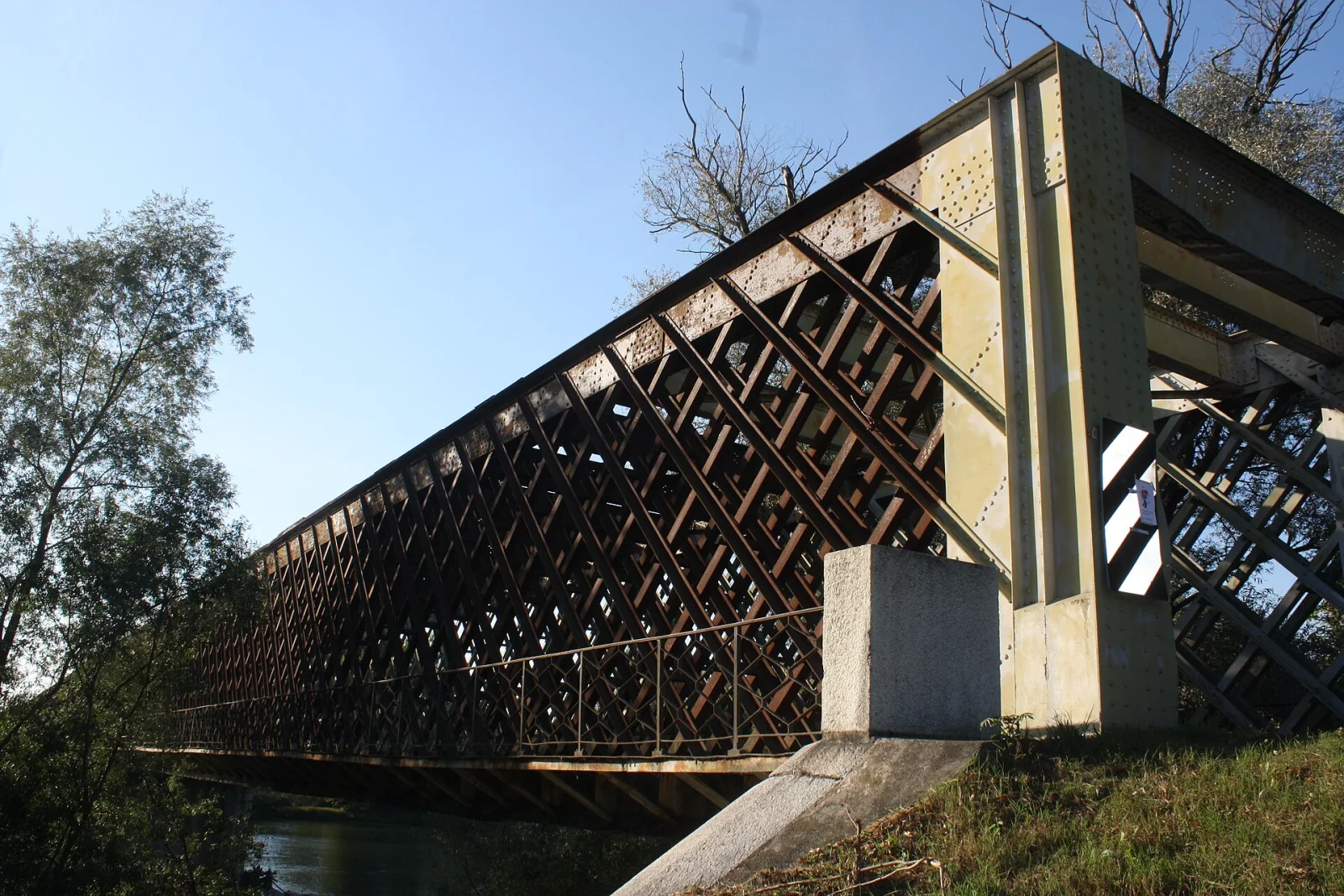 Ponte di Oleggio