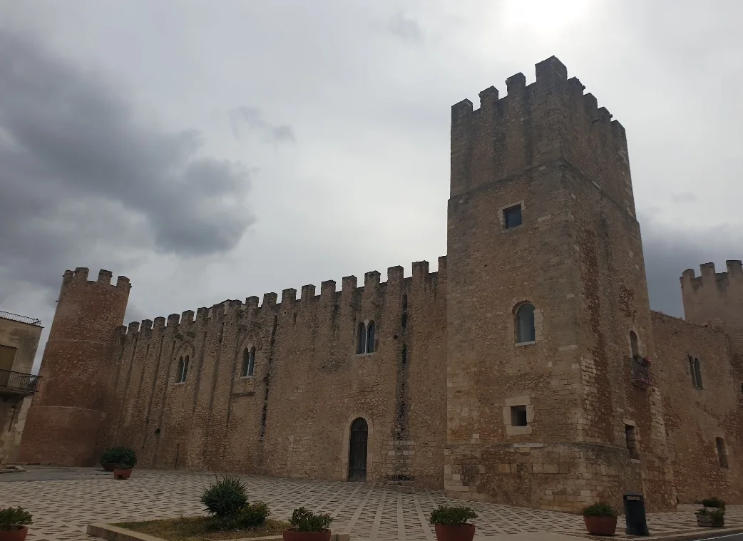 castello dei conti di Modica