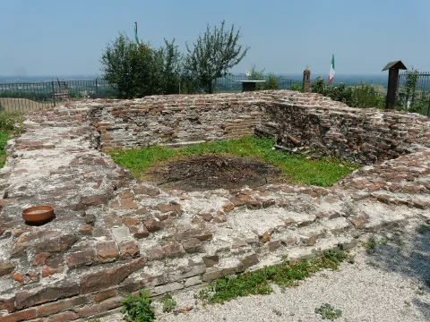 Pecetto di Valenza