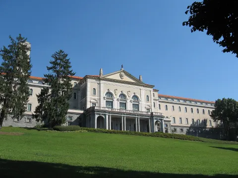 I santi Filippo e Giacomo, patroni del Museo Stoppani