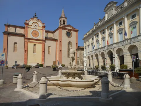 Asola