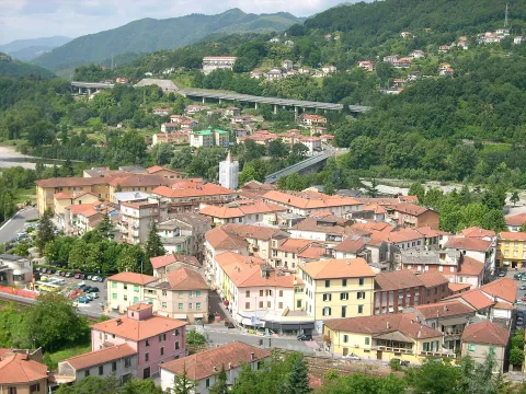 San Caprasio, patrono con il Palio della Rosa e il Premio Lunezia