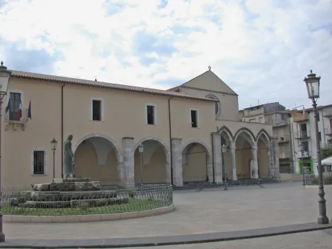 Fondi