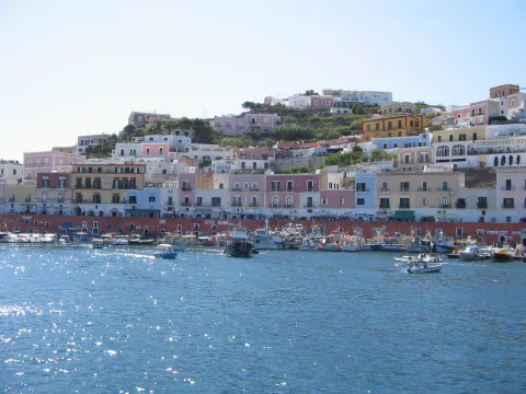 San Silverio e la processione sul mare