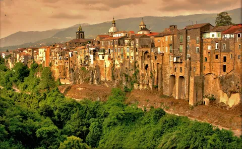 Sant'Agata, patrona nella città del duomo longobardo