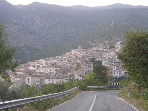 Ofena