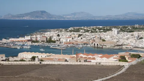 Grotta d'Oriente — Favignana