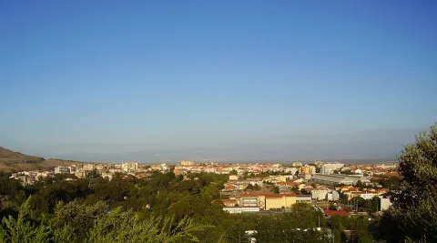 Saint Pantaléon, patron entre les nuraghi et le mont Saint-Antoine