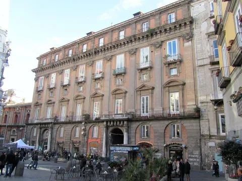 palazzo di Sangro di Casacalenda — Naples
