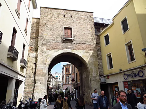 Porta Altinate — Padova