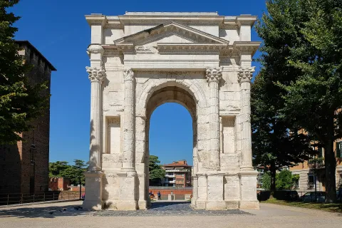 Arco dei Gavi — Verona
