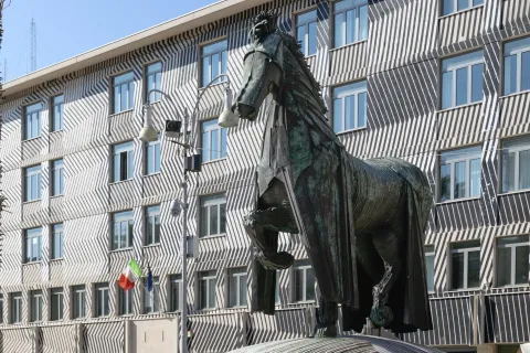 Monumento equestre — Bari