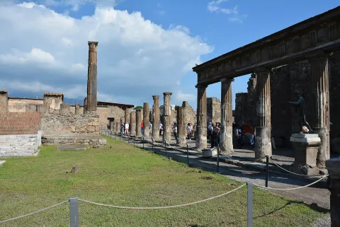 Tempio di Apollo — Pompei