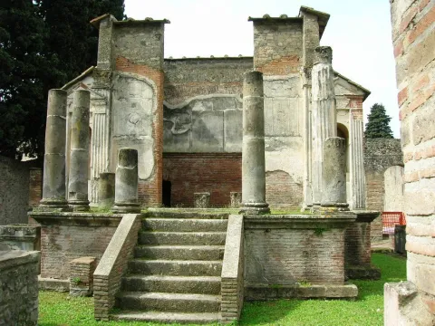 Tempio di Iside — Pompei