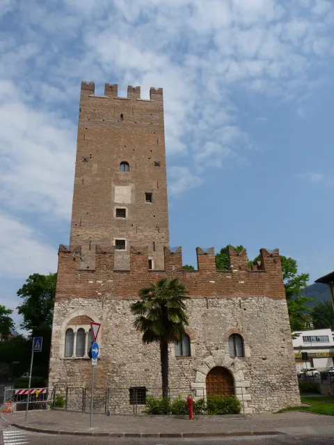 torre Vanga — Trento