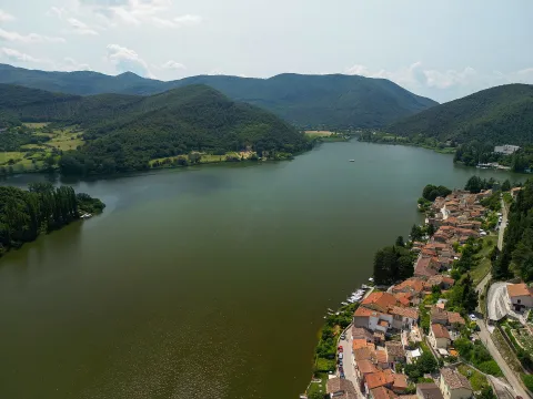 lago di Piediluco — Terni