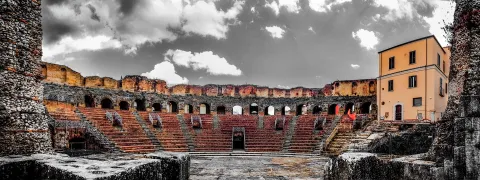 teatro romano di Benevento — Benevento
