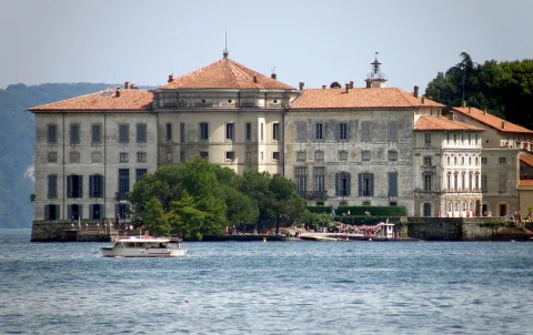 palazzo Borromeo — Stresa