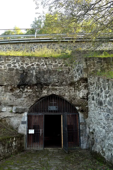 chiesa rupestre di Santa Margherita — Melfi