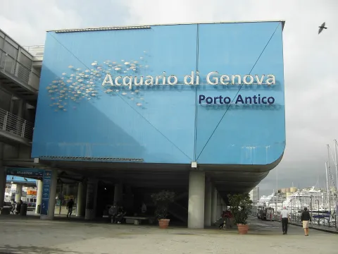 Facade of the Aquarium of Genoa at Porto Antico showing the main entrance sign