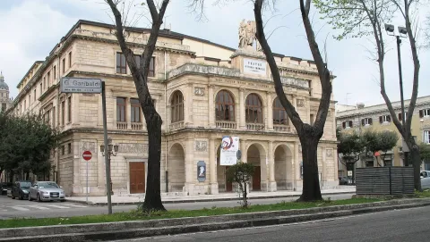 Teatro Vittorio Emanuele II — Messina