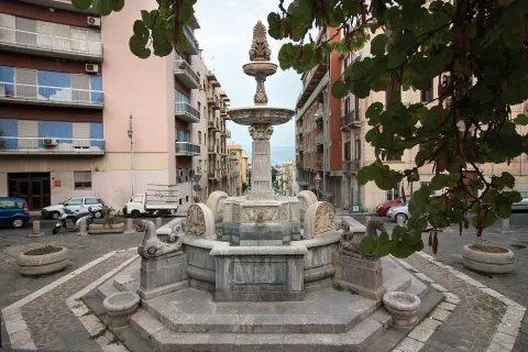 fontana Falconieri — Messina