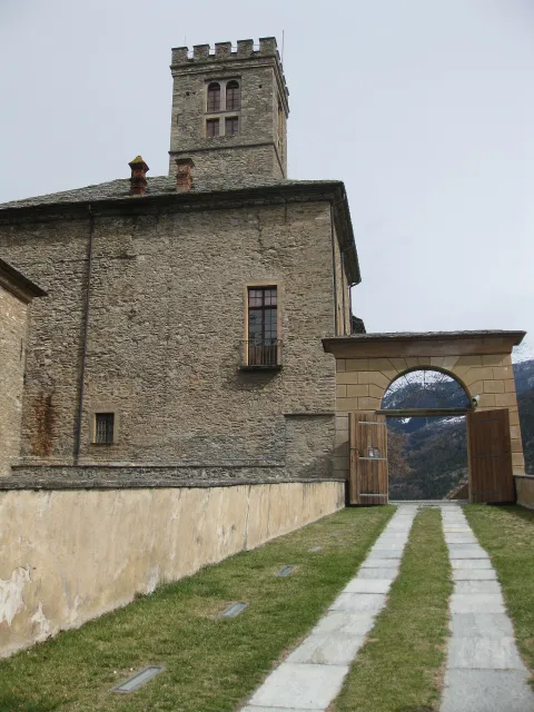 castello reale di Sarre — Sarre
