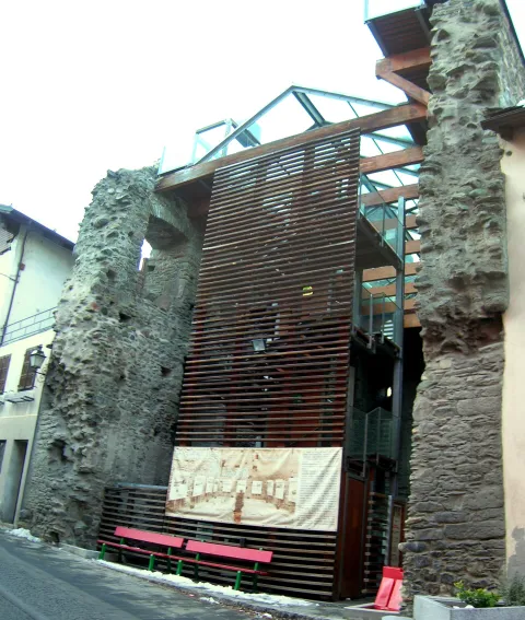 castello di Pilato — Nus