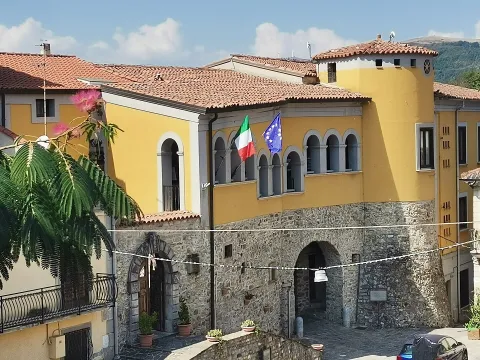 Palazzo Loreti — Satriano di Lucania