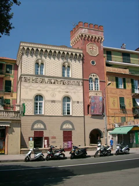 Palazzo Beato Jacopo — Varazze