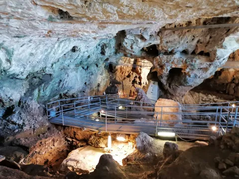 caverna delle Arene Candide — Finale Ligure