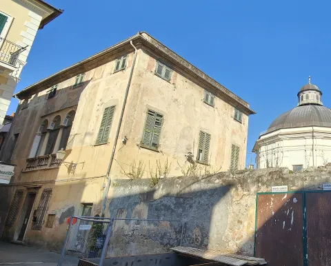 Palazzo del Comandante — Loano