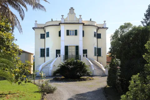 villa Pratola — Santo Stefano di Magra