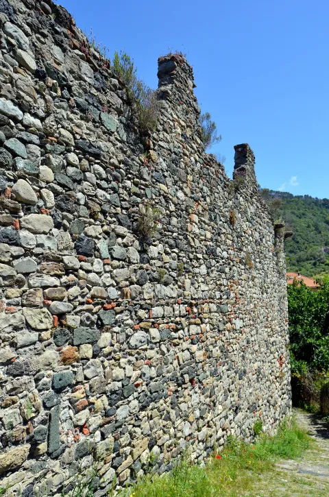 mura di Levanto — Levanto