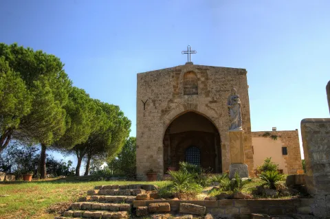 chiesa della Madonna delle Giummare — Mazara del Vallo