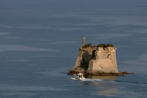 Torre Scola — Portovenere