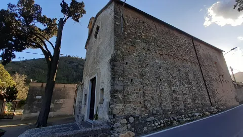 chiesa di San Calogero — Cisano sul Neva
