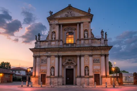 santuario della Beata Vergine Assunta di Loreto — Oleggio