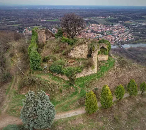castello di San Lorenzo — Gattinara