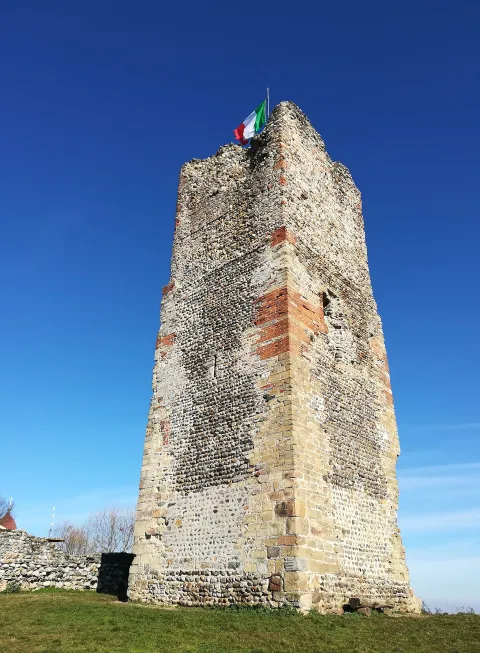 Torre delle Castelle — Gattinara