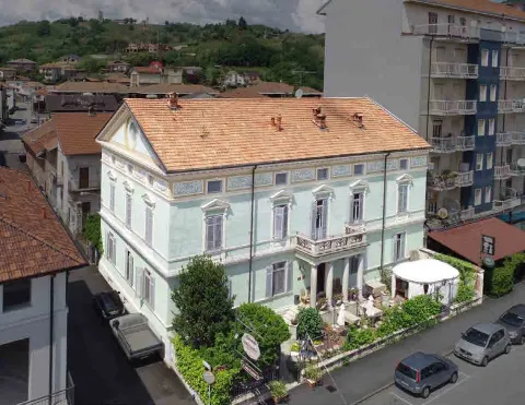 Villa Cavalleri — Gattinara