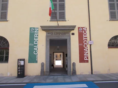 palazzo dei musei di Varallo — Varallo