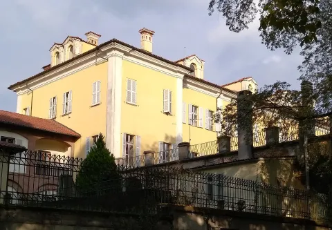 Palazzo Valperga di Masino — Caluso