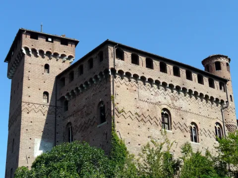 Castello di Francavilla Bisio — Francavilla Bisio