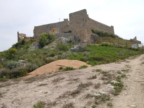 Castello di Calatubo — Alcamo