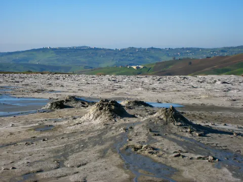 Riserva naturale integrale Macalube di Aragona — Aragona