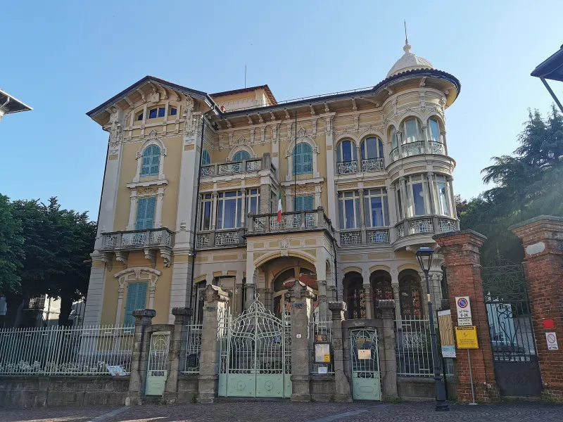 Altare